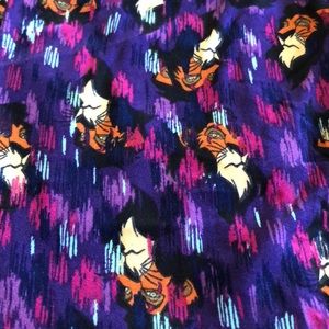 Lularoe scar leggings lion king OS NWOT